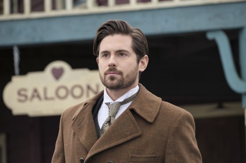 when calls the heart episode 710 dont go season finale promotional photo 29