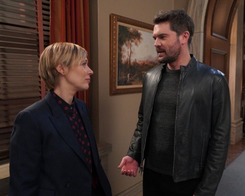 how-to-get-away-with-murder-episode-614-annalise-keating-is-dead-promotional-photo-14.jpg