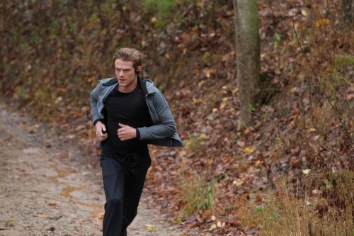 412_macgyver_photo02.jpg