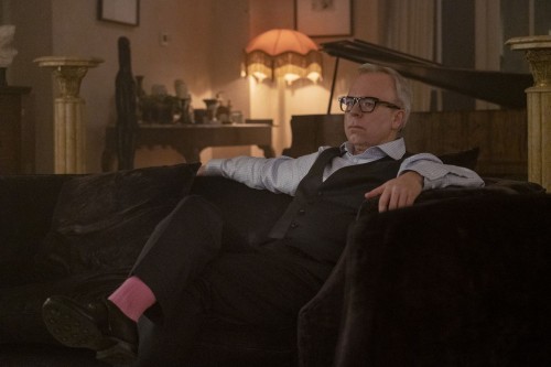 killing-eve-episode-308-are-you-leading-or-am-i-season-finale-promotional-photo-02.jpg