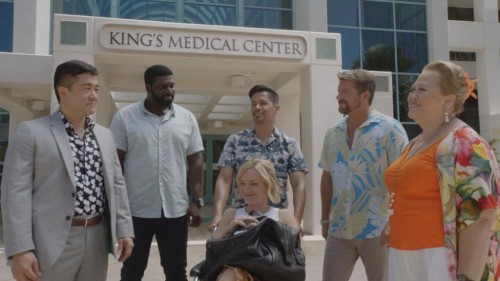 Group_OutsideKingsHospital.jpg