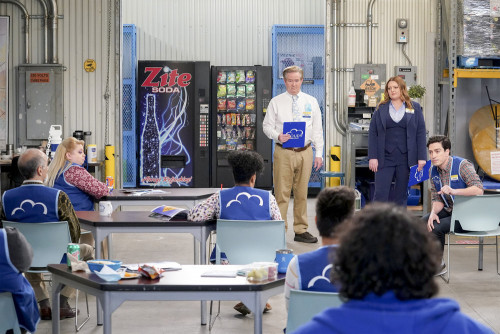 SUPERSTORE -- "Conspiracy" Episode 609 -- Pictured: (l-r) Mark McKinney as Glenn, Lauren Ash as Dina
