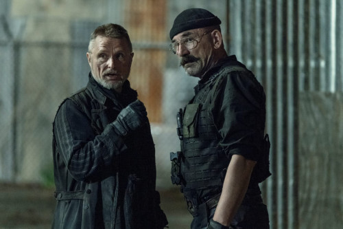 Ritchie Coster as Pope, Dikran Tulaine as Mancea - The Walking Dead _ Season 11, Episode 6 - Photo C