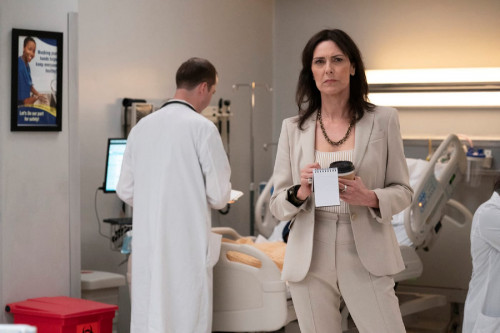 NEW AMSTERDAM -- "Same As It Ever Was" Episode 403 -- Pictured: Mishka Forbes as Dr. Veronica Fuente