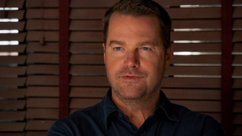 1308_ncis-los-angeles_photo18.jpg