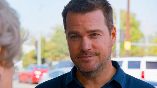 1308_ncis-los-angeles_photo24.jpg