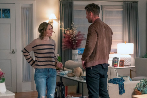 THIS IS US -- "Four Fathers" Episode 603 -- Pictured: (l-r) Caitlin Thompson as Madison, Justin Hart