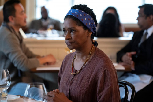 NEW AMSTERDAM -- "Family" Episode 413 -- Pictured: Jenny Jules as Serwa Sharpe -- (Photo by: Heidi G