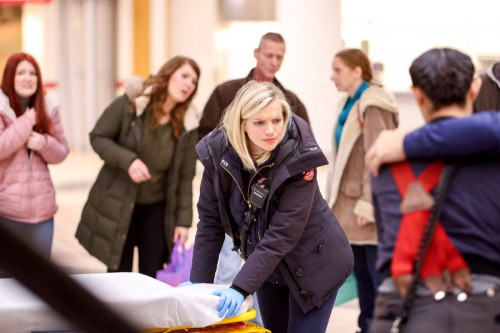 CHICAGO FIRE -- "Show of Force" Episode 1012 -- Pictured: Kara Kilmer as Sylvie Brett -- (Photo by: 