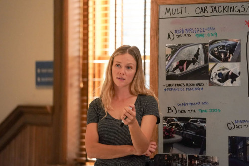 CHICAGO P.D. -- "Let it Bleed" Episode 1001 -- Pictured: Tracy Spiridakos as Hailey Upton -- (Photo 