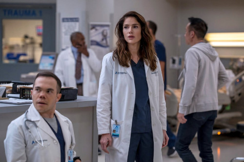 NEW AMSTERDAM -- "Grabby Hands" Episode 505 -- Pictured: (l-r) Matthew Jeffers as Resident Mark Wals