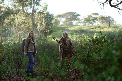 LA BREA -- "Lazarus" Episode 206 -- Pictured: (l-r) Natalie Zea as Eve, Mark Lee as Silas -- (Photo 