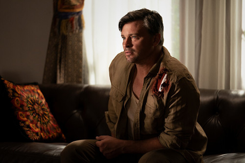 The Winchesters -- Hang on to Your Life -- Image Number: WHS108a_0132r -- Pictured: Tom Welling as S