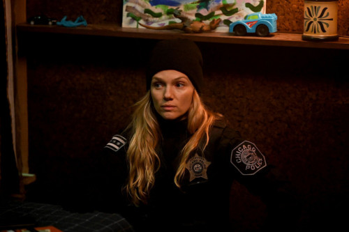 CHICAGO P.D. -- "Trapped" Episode 1014 -- Pictured: Tracy Spiridakos as Hailey Upton -- (Photo by: L