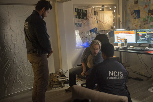 Cabin Fever  After the mysterious death of an astronaut in a highly sensitive Mars simulation, the N
