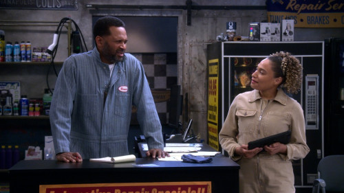 The Upshaws n S5 E3 00 14 18 17R