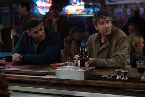 aaron-pierre-kyle-chandler.jpg